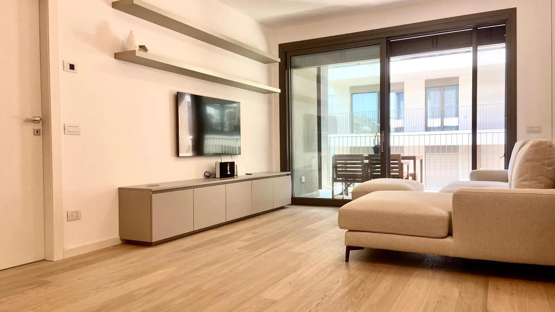 Modern Apartment With Spa - Gym And Pool Milan Italie